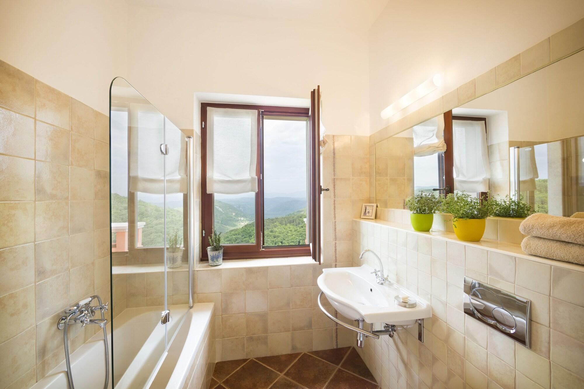 Palazzo Angelica B&B Adults Only Oprtalj Exterior foto